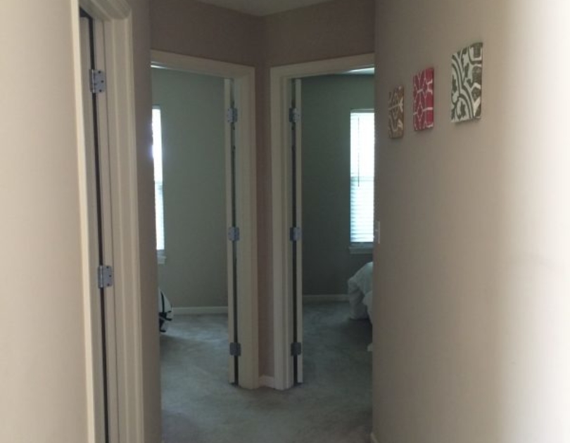 single-rooms-hallway